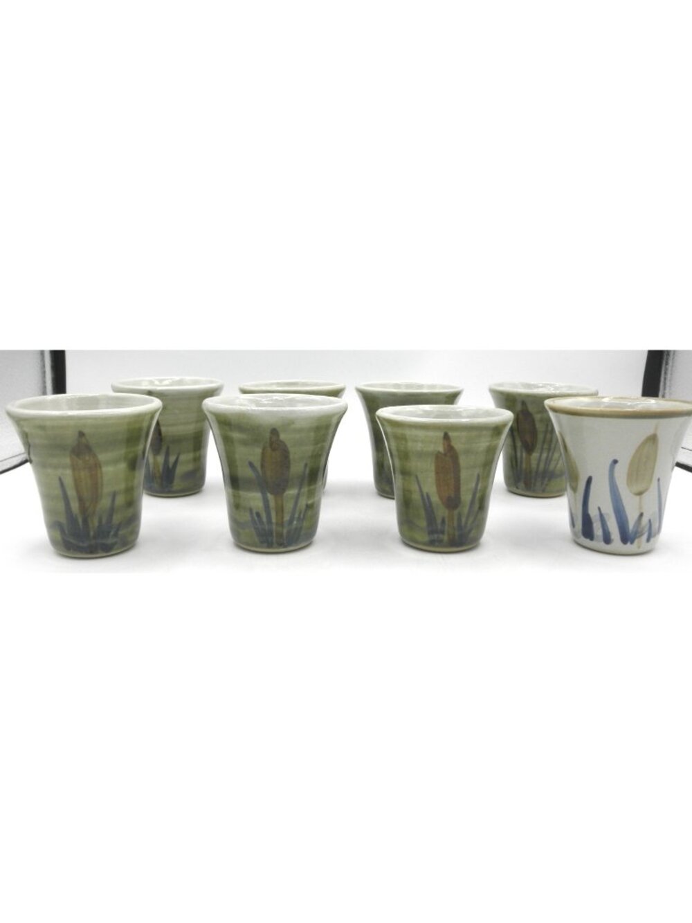 Louisville Stoneware Julep Style Cup Set o f 8 Cattail Design Rare Find!